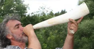 Bart Boots - Outline Travel