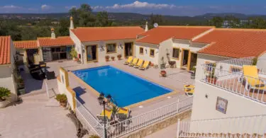 Casa Dos Ninos - Logeren bij Landgenoten in Portugal