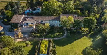 Domaine La Monèze Basse - Logeren bij Landgenoten in Frankrijk