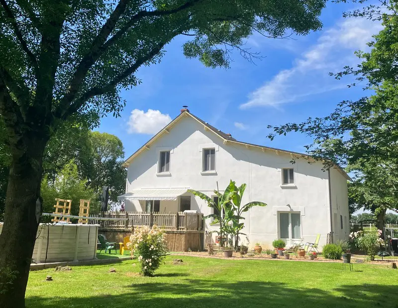 Autour des Vignes - Logeren bij Landgenoten in Frankrijk