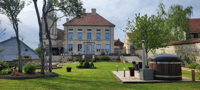 Le Vieux Presbytère - Logeren bij Landgenoten in Frankrijk