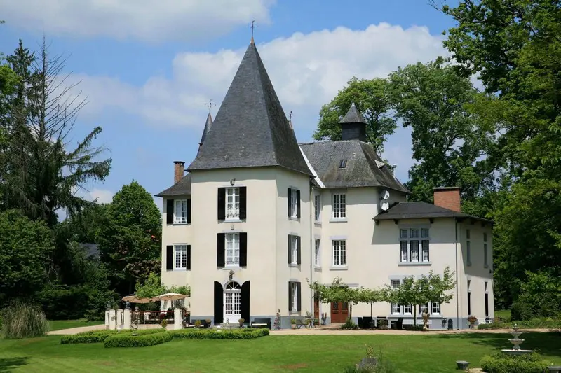 Château La Fragne - Logeren bij Taalgenoten in Frankrijk