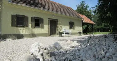 Gara Cottage - Logeren bij Landgenoten in Hongarije