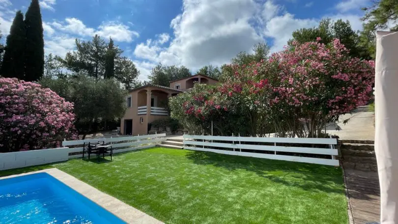 Gîte Oliveta - Logeren bij Landgenoten in Frankrijk