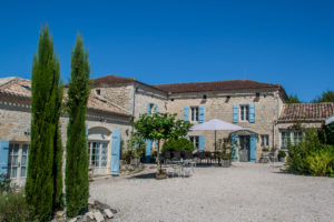 Une Vie En Quercy - Logeren bij Belgen in Frankrijk