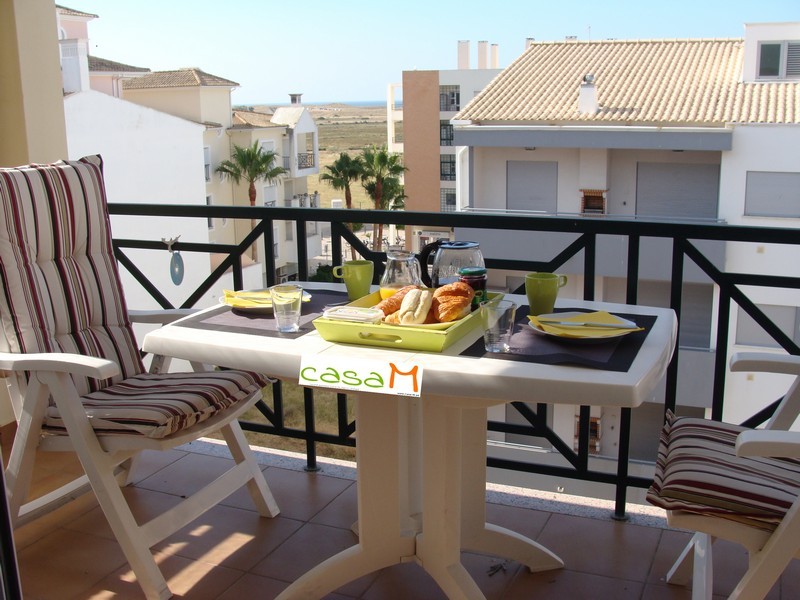 Sunny Beach Casa-M - Logeren bij Landgenoten in Portugal